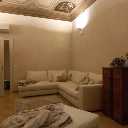 Via Aemilia - Centro Apartment