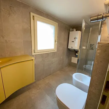 Via Aemilia - Centro