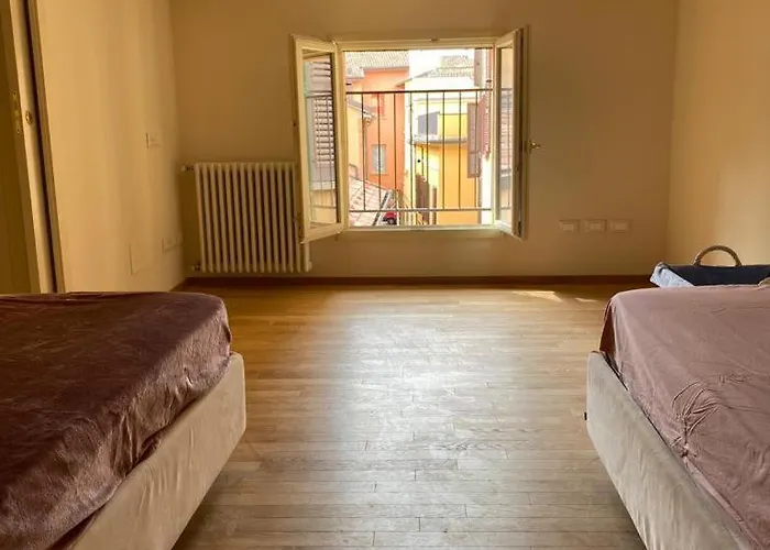 Via Aemilia - Centro Appartement