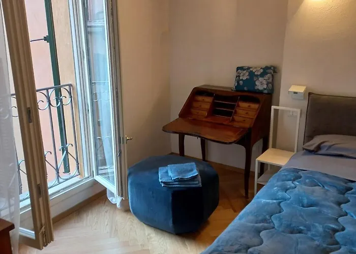 Via Aemilia - Centro Apartman